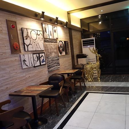 Crystal Motel Gangneung Buitenkant foto
