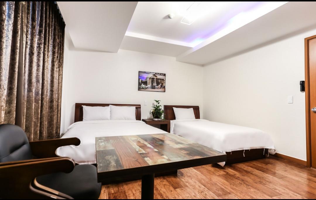 Crystal Motel Gangneung Buitenkant foto